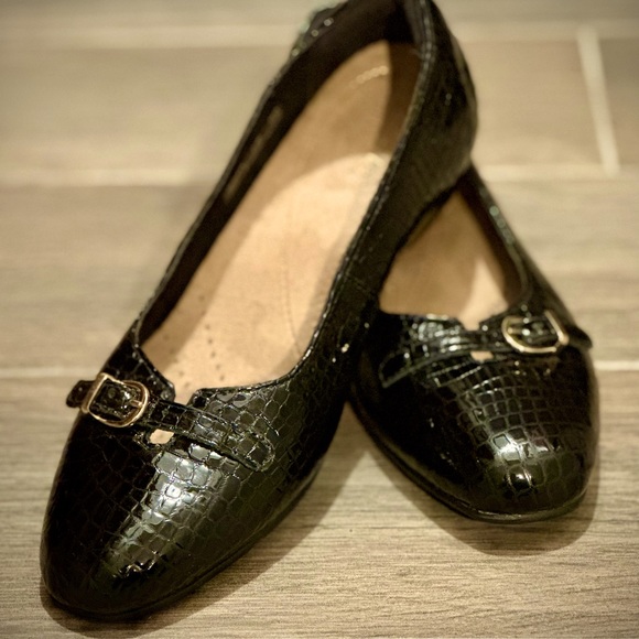 Clarks black croc leather shoes 7.5 - Picture 1 of 5